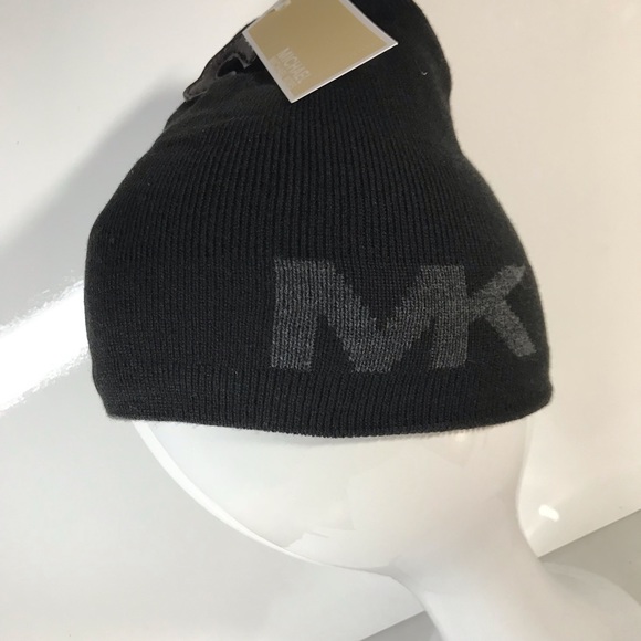 michael kors mens beanie